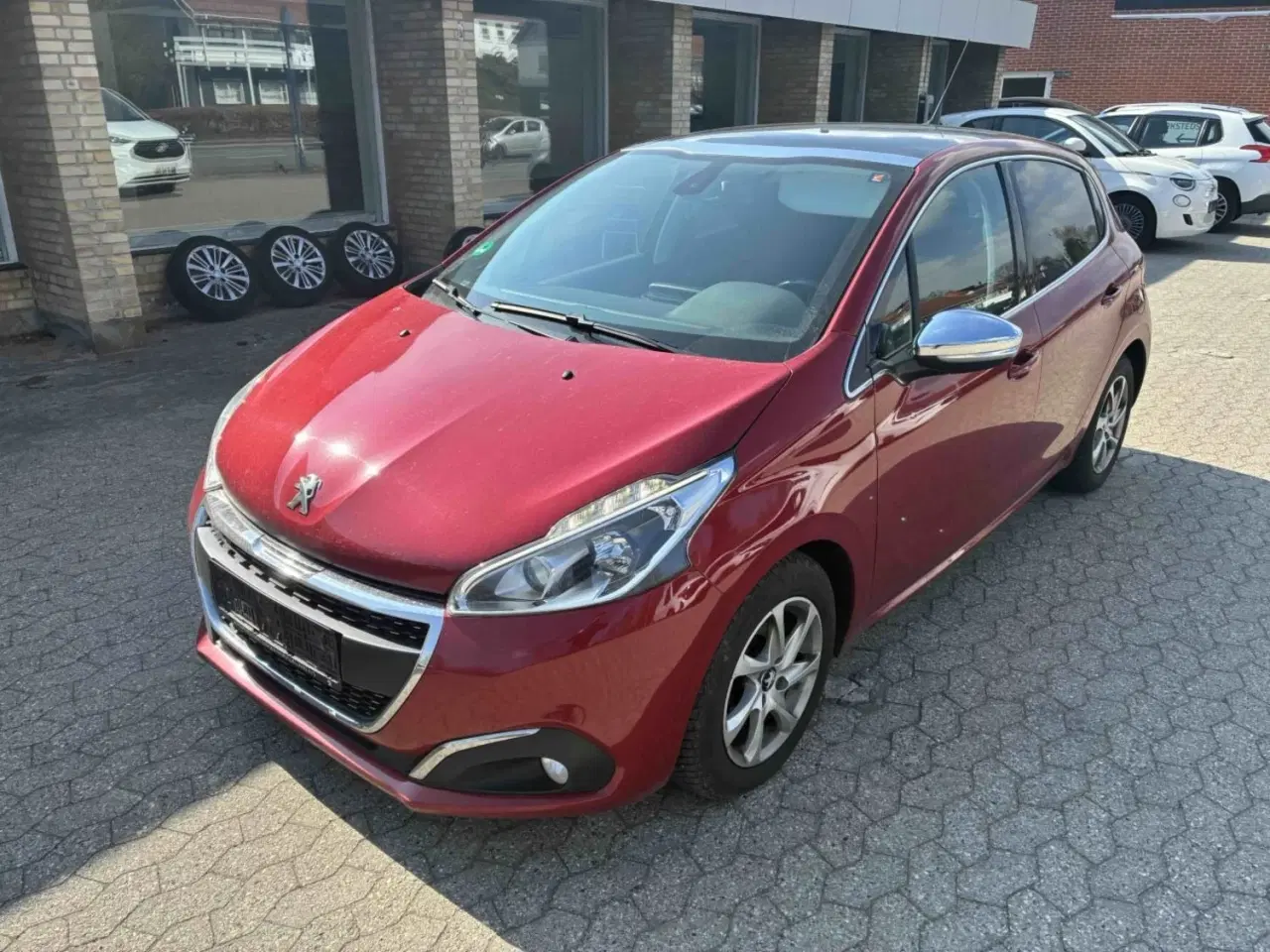 Billede 2 - Peugeot 208 1,6 BlueHDi 100 Allure Sky