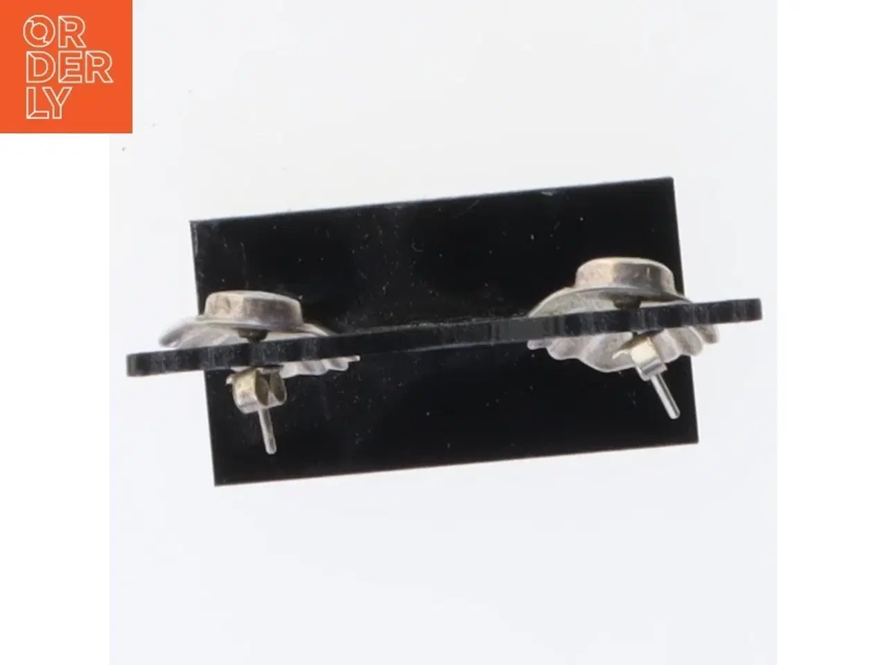 Billede 4 - Øreringe med bladmotiv (str. 4x1,7 cm)