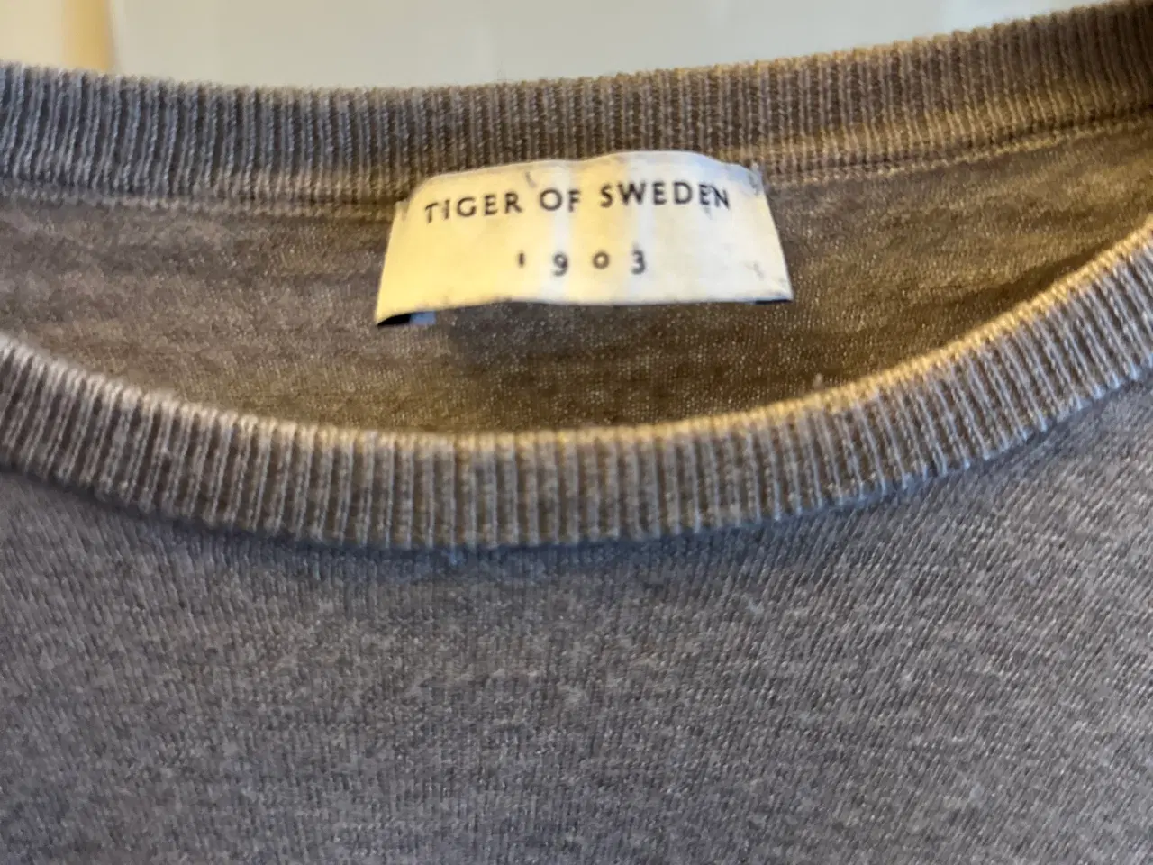 Billede 2 - Tiger of Sweden Striktrøje Herre M Beige