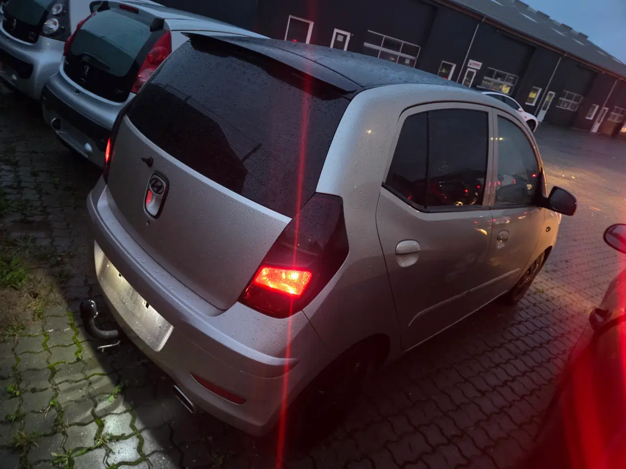Billede 4 - Perfekt i10 . MED syn.  Kan hjælpe med nummerplade