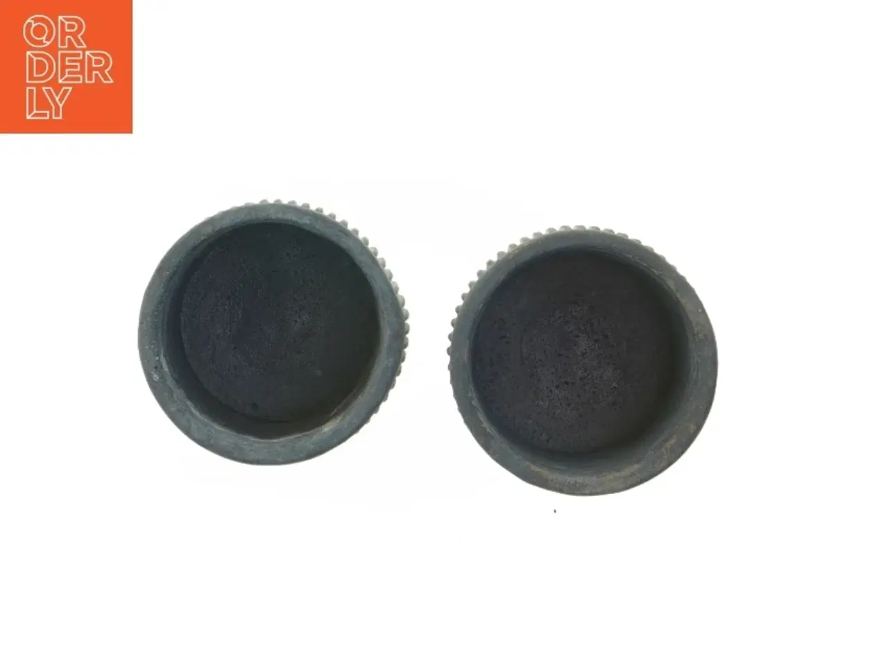 Billede 2 - To rillede potter (str. Ø 13 cm)