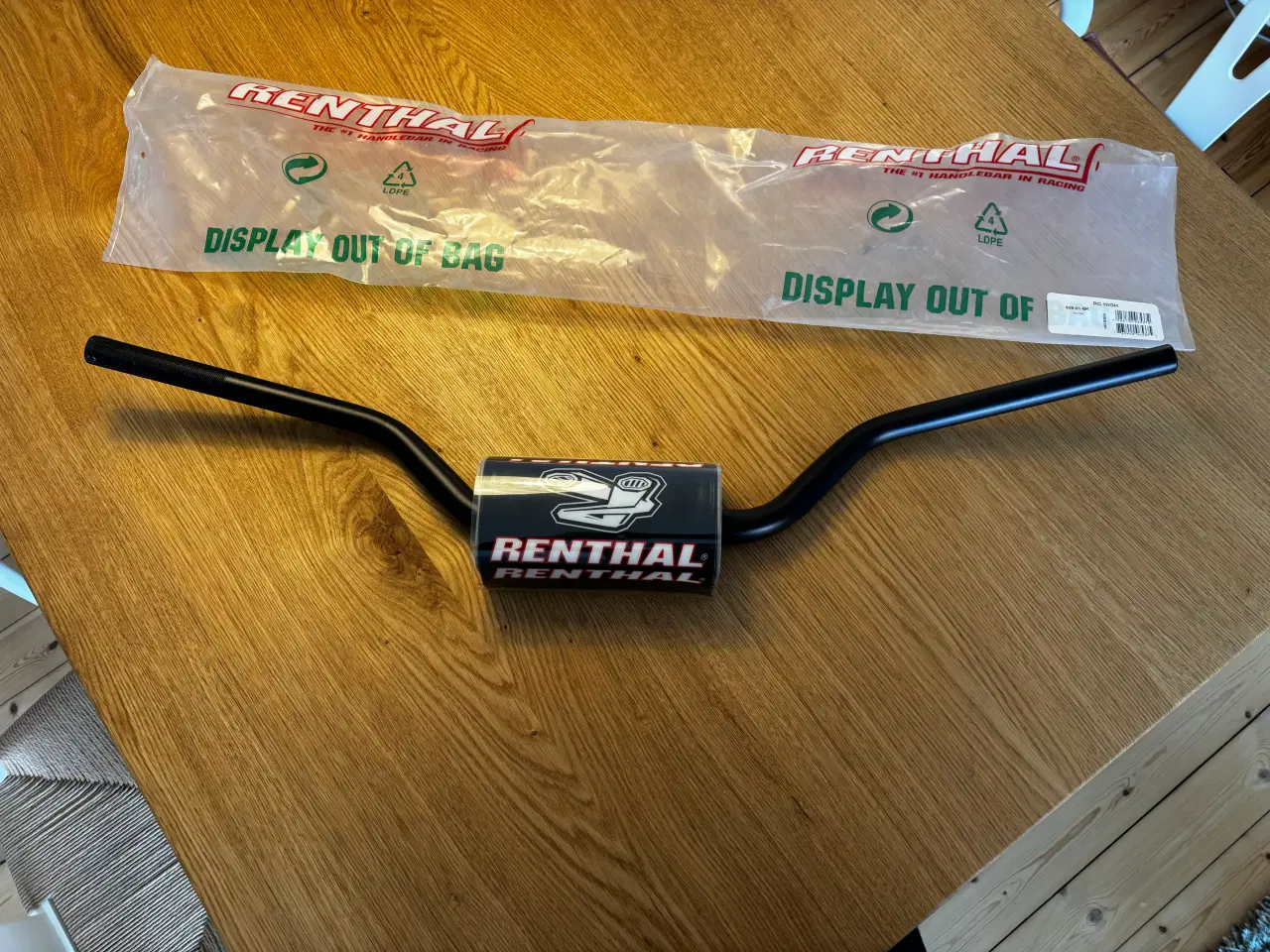 Billede 1 - Motorcykel Håndtag Renthal Fatbar 609 RC High Sort