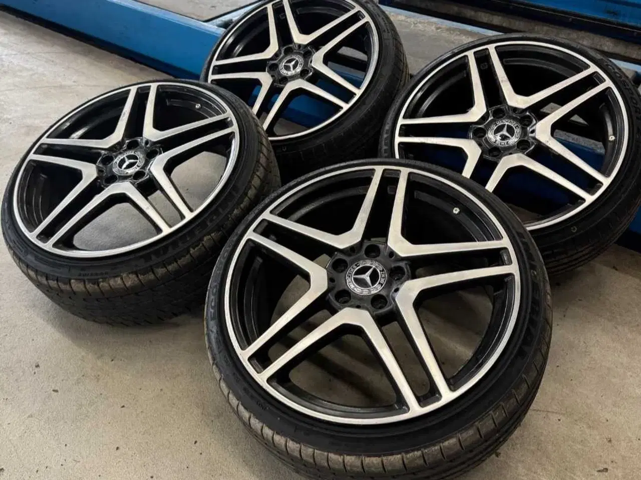 Billede 1 - Fede Mercedes 5x112  19 tommer på NYE DÆK