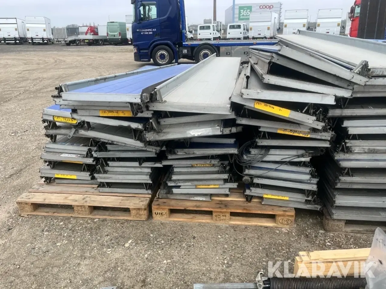 Billede 12 - Porte Faltec 450x400 20styk isolerede med elhejs