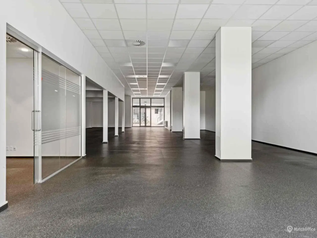 Billede 15 - Attraktivt lejemål i Gilleleje 340m² butik/ showroom/ restaurant/ café/ o.lign.