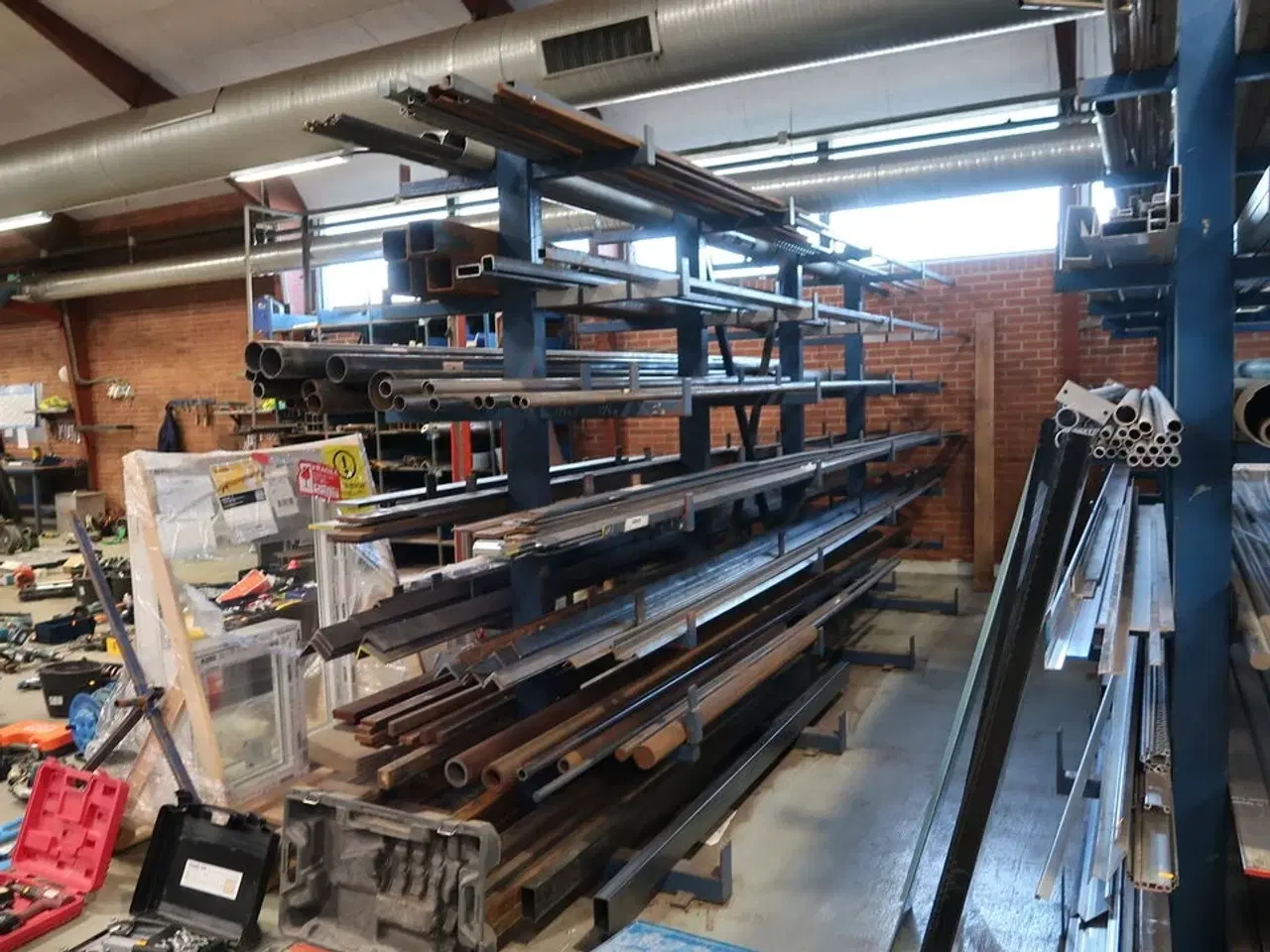 Billede 1 - Grenreol med div. Jern