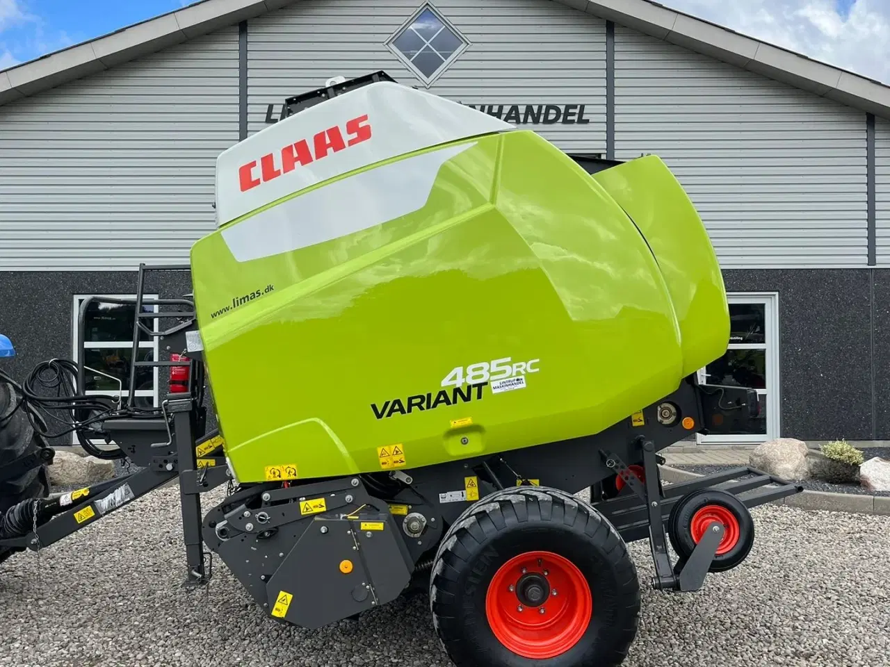 Billede 10 - CLAAS Variant 485 RC Velholdt gård maskine, kun presset 11594baller fra ny.