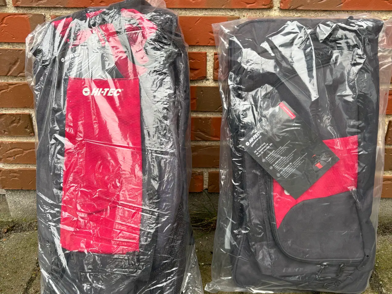 Billede 1 - HI-TEC Rygsæk og Sportstaske 