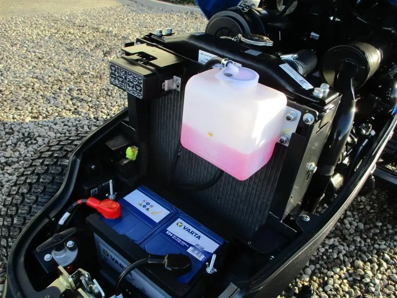 Billede 13 - Solis S26 Shuttle XL 9+9 med store brede Turf hjul på til prisen!