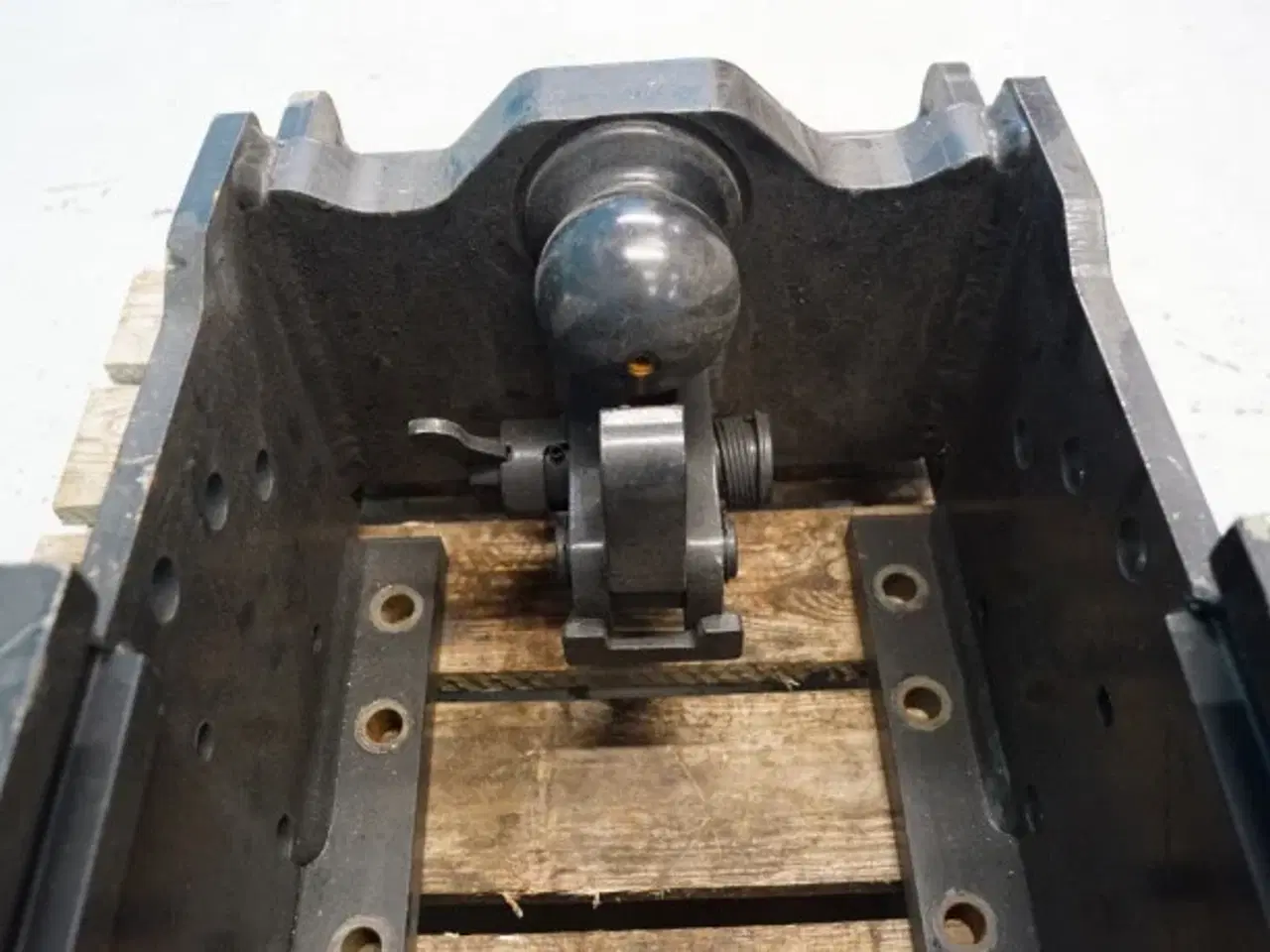 Billede 5 - New Holland T8.380 Kugletræk 84583171