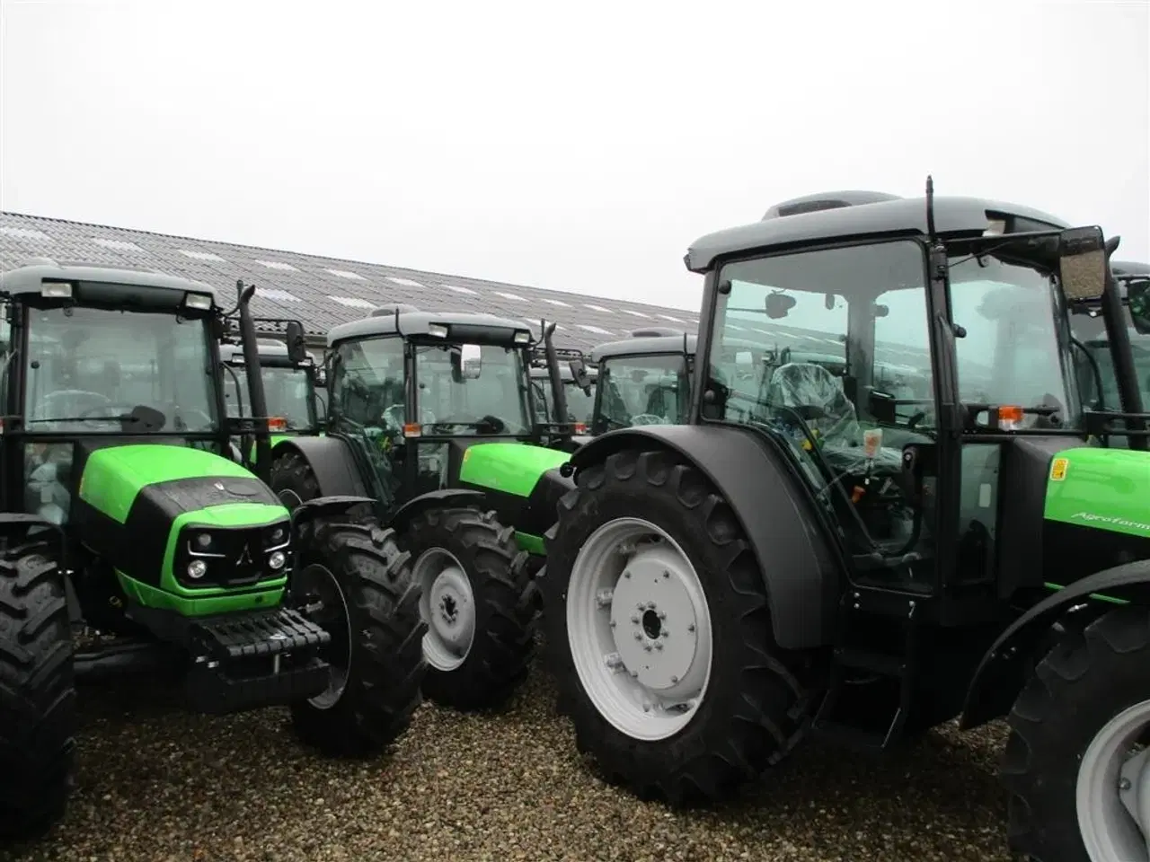 Billede 2 - Deutz-Fahr Agrofarm 115G with 30F+30R Hi-Lo and CreepGea