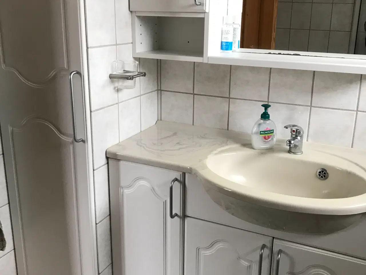 Billede 1 - Komplet badeværelse med brusehjørne