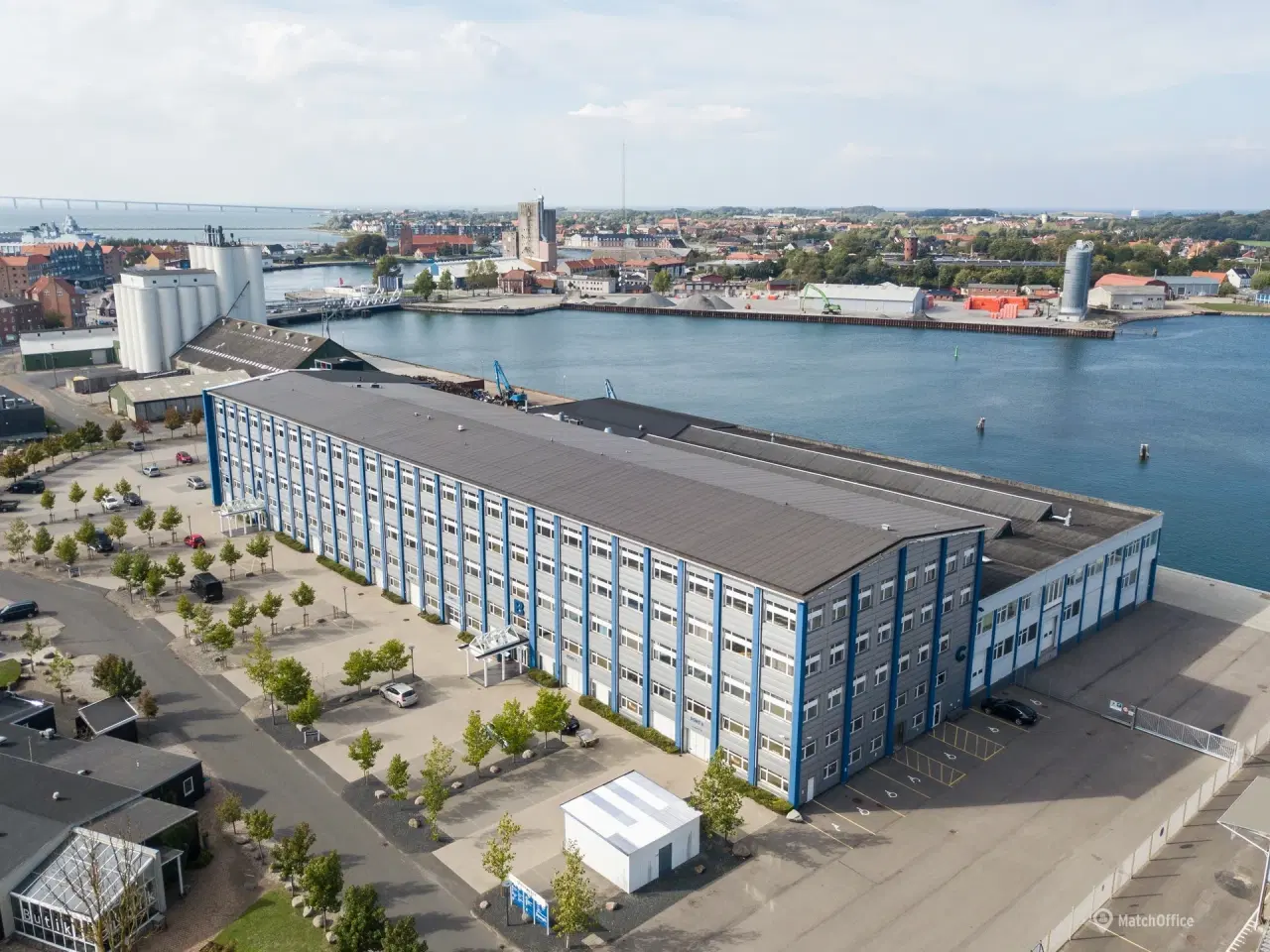 Billede 16 - 18 m2 lukket kontor i fælles kontormiljø