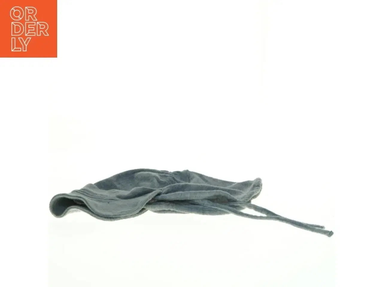 Billede 3 - Grå børnehue med bindebånd fra Joha (str. Et til 2 år)