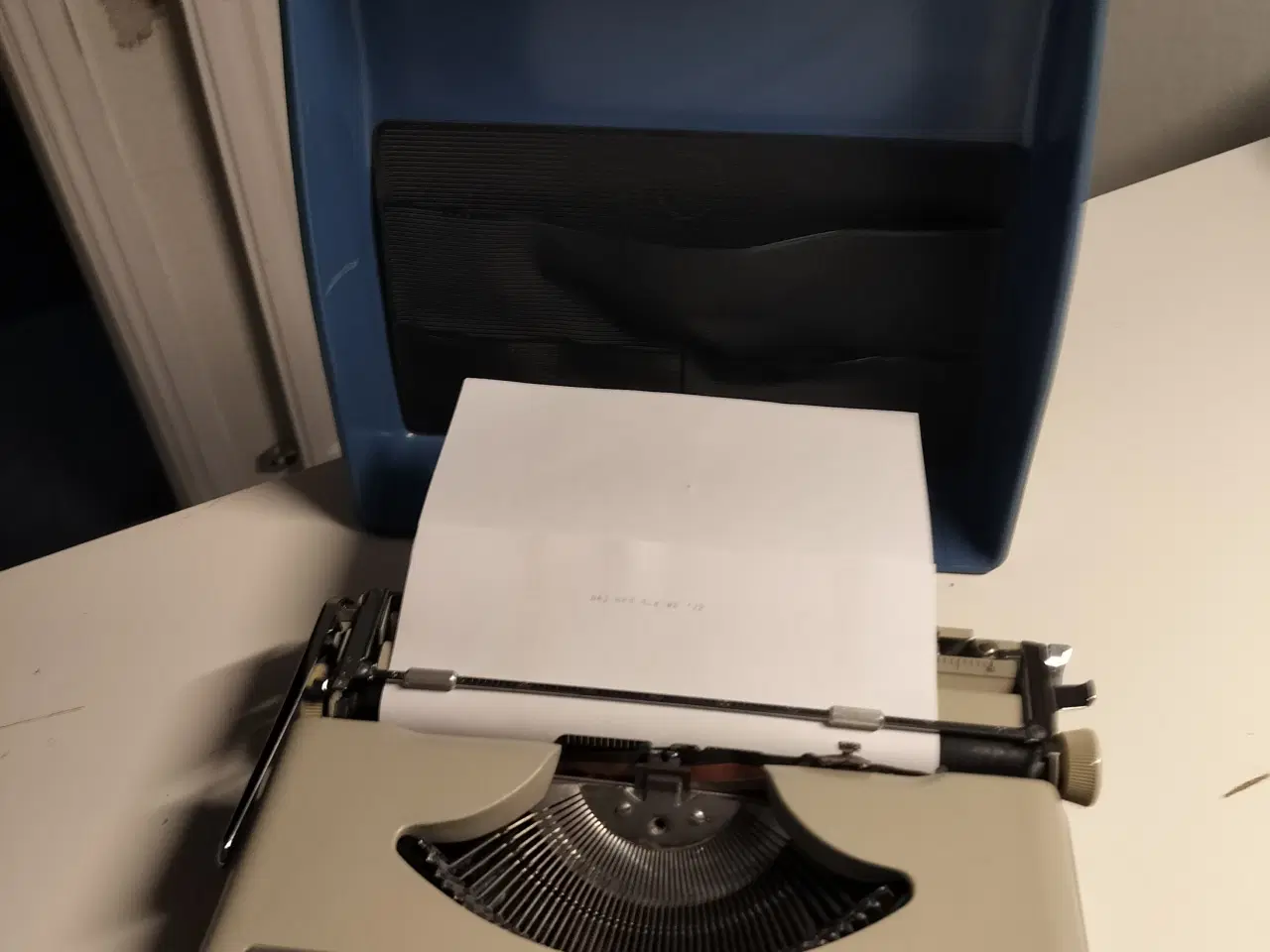 Billede 1 - Gammel Antares mekanisk rejseskrivemaskine