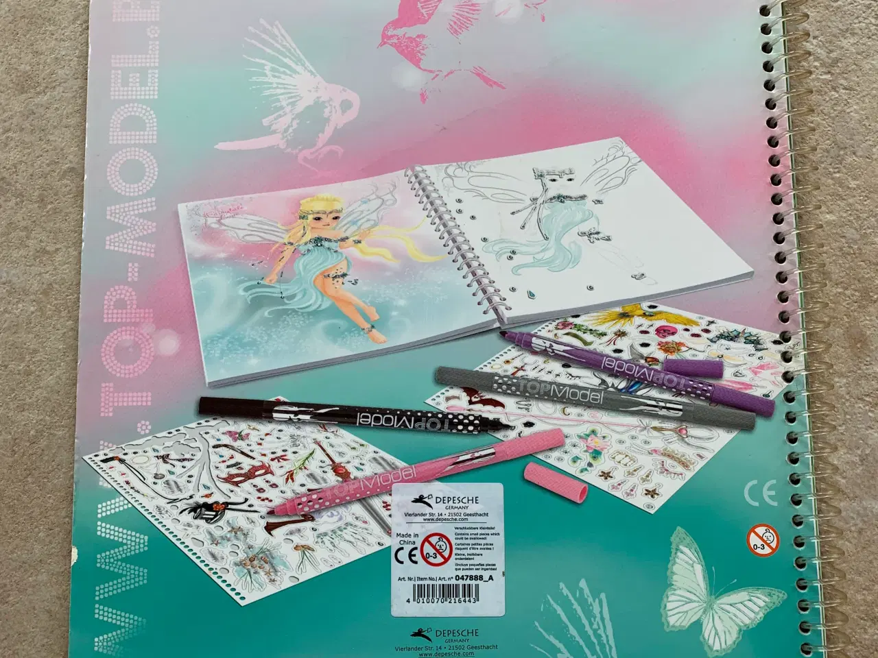 Billede 2 - Fantasy model aktivitetsbog 