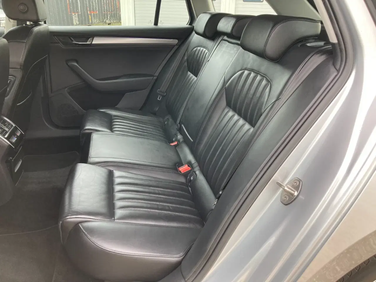 Billede 10 - Skoda Superb 1,5 TSi 150 Business Executive Combi DSG