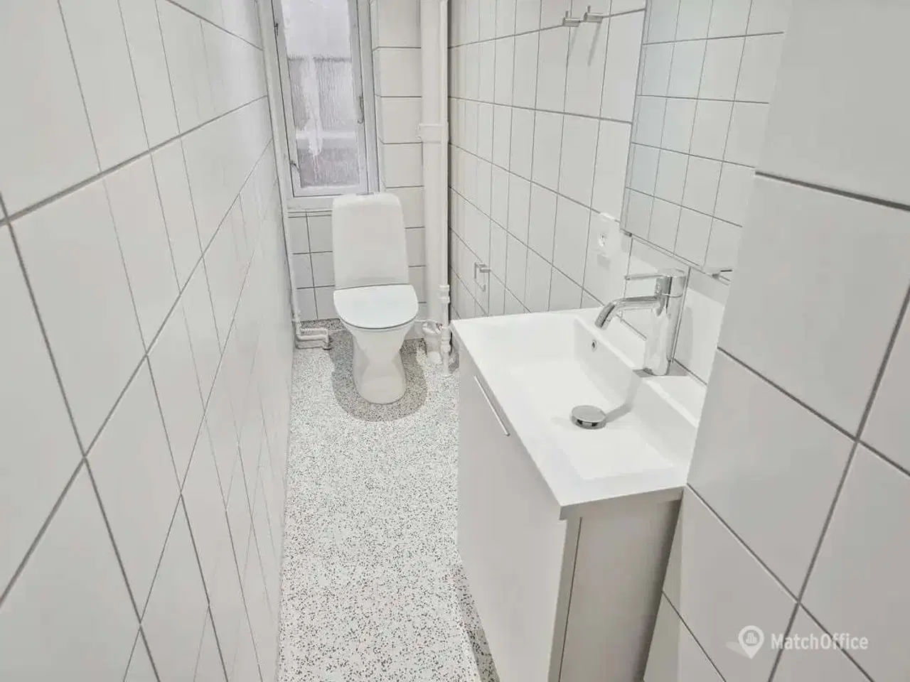 Billede 5 - Flot nyistandsat kontor/showroom på Amager