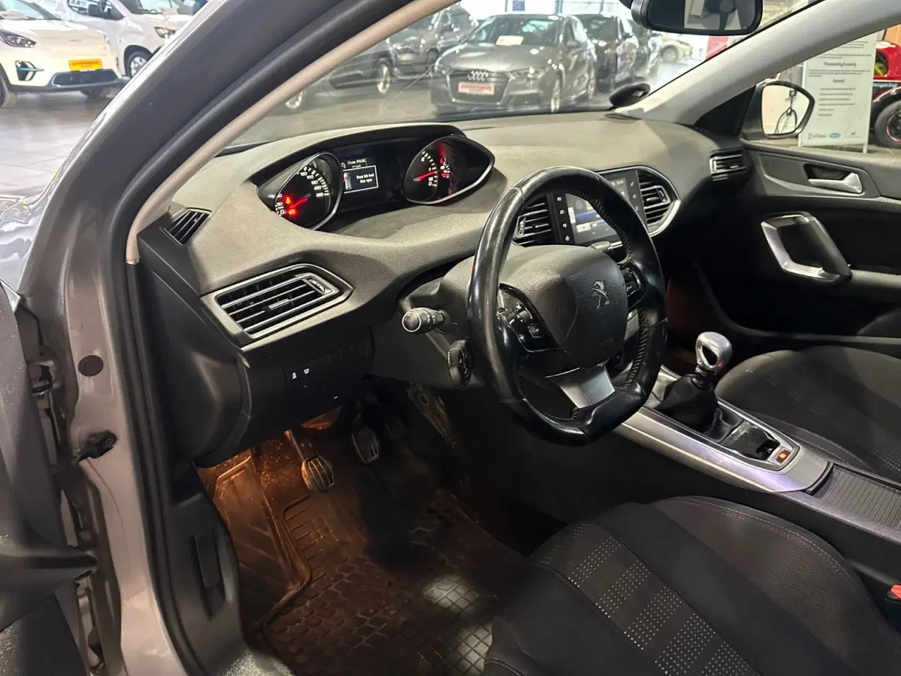 Billede 8 - Peugeot 308 1,6 BlueHDi 120 Allure SW