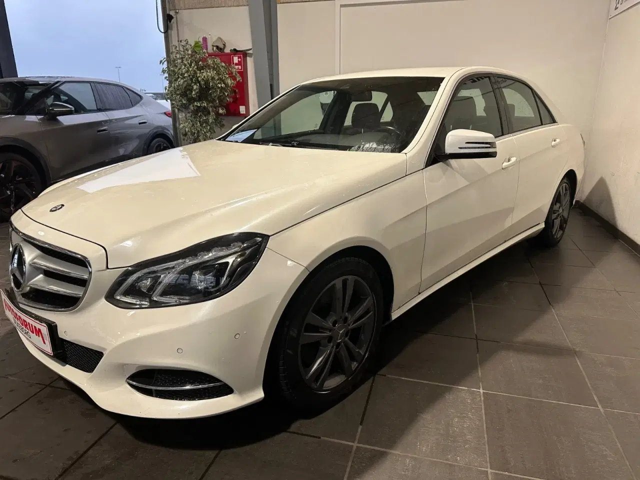 Billede 3 - Mercedes E300 2,2 BlueTEC Hybrid Avantgarde aut.