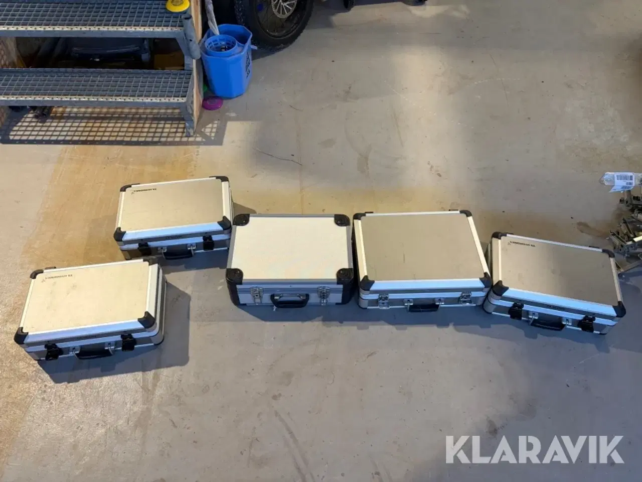 Billede 7 - Stålkufferter med skumindlæg - 5 styk