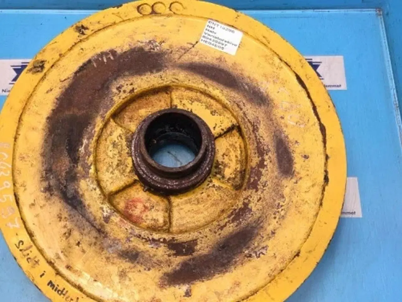 Billede 14 - New Holland TF42 Halv Remskive 80439597