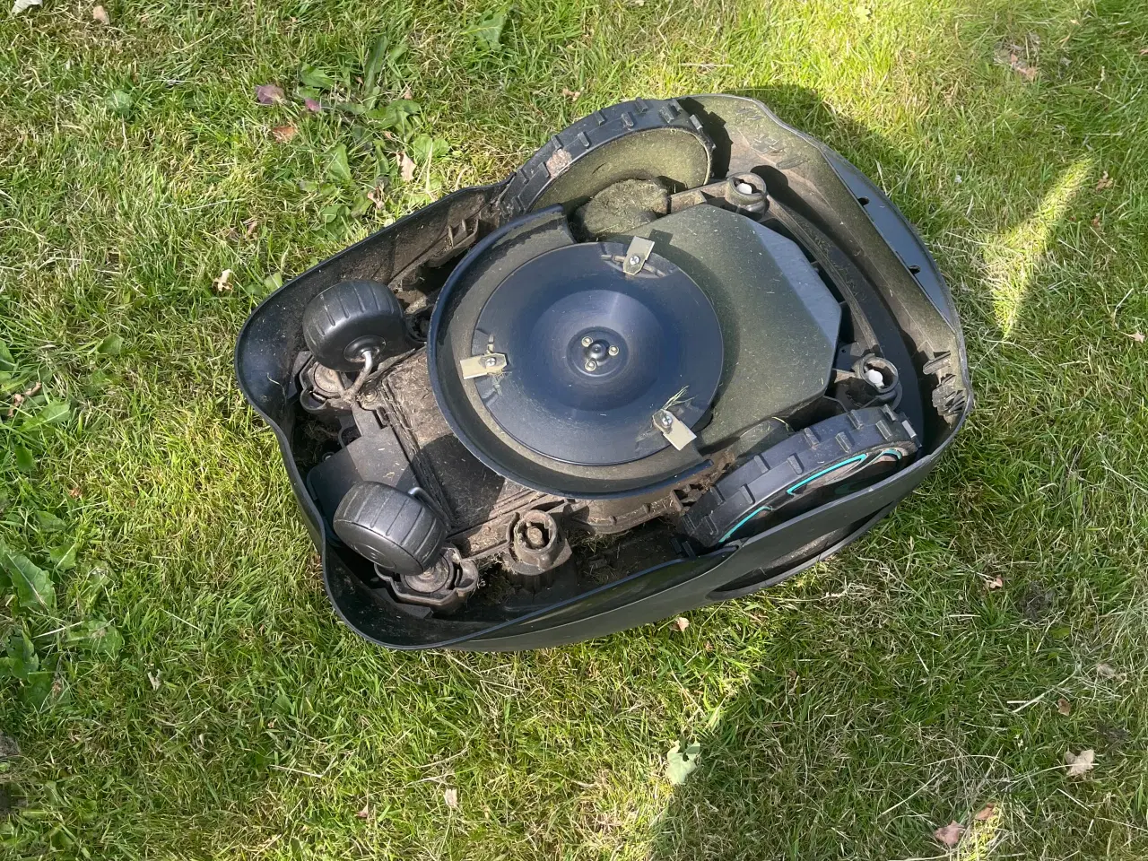 Billede 7 - Gardena Robot Plæneklipper