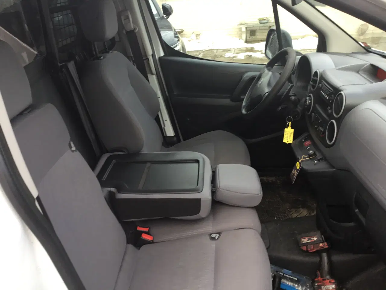 Billede 10 - Peugout partner 1.6 hdi 3 sæder træk 940 kg