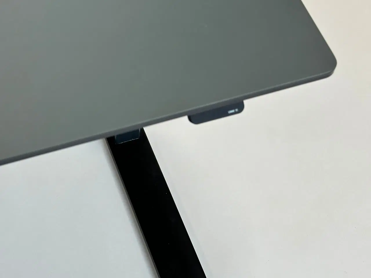Billede 3 - Hæve-/Sænkebord 160x80 - Linak