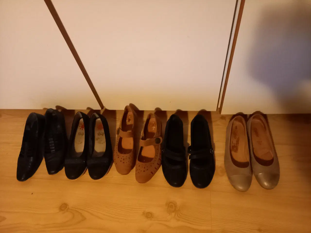 Billede 3 - Sko størrelse 42
