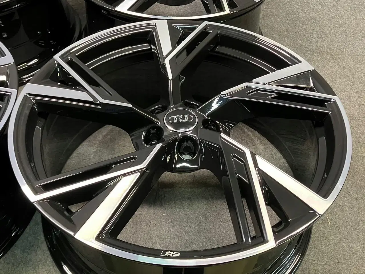 Billede 5 - ALUFÆLGE AUDI A7 S7 4K8 21"