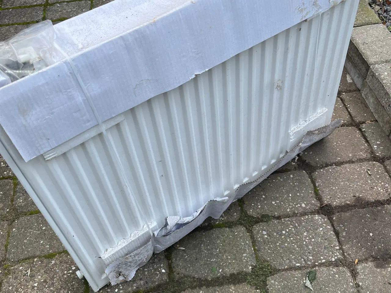 Billede 1 - Radiator H 600 mm L 800 mm
