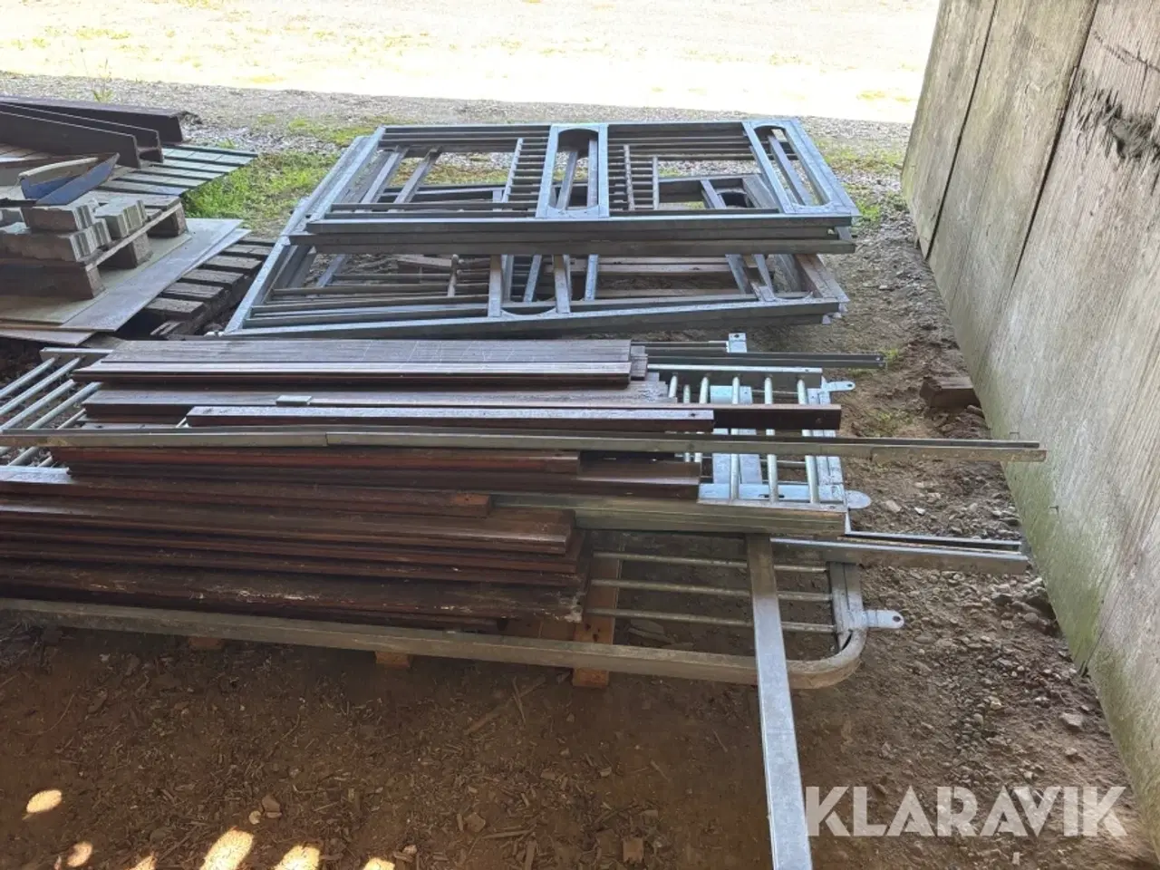 Billede 6 - Hesteboks + låger 1 styk hesteboks + 8 styk låger