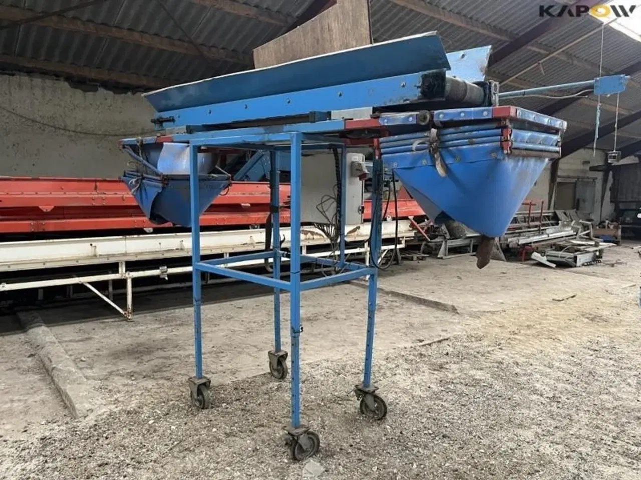 Billede 7 - - - - Kasse fylder