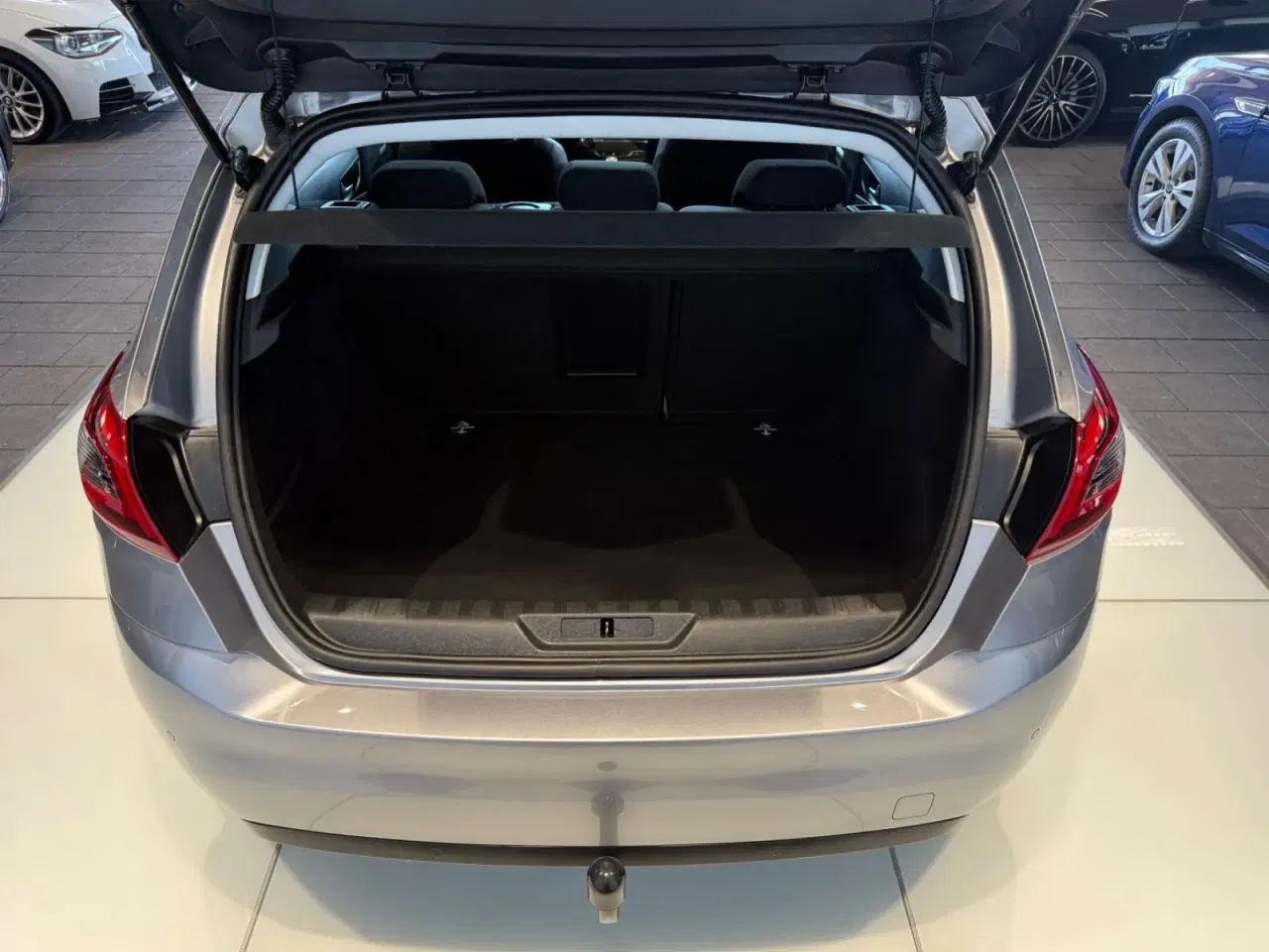 Billede 12 - Peugeot 308 1,6 BlueHDi 120 Allure Sky