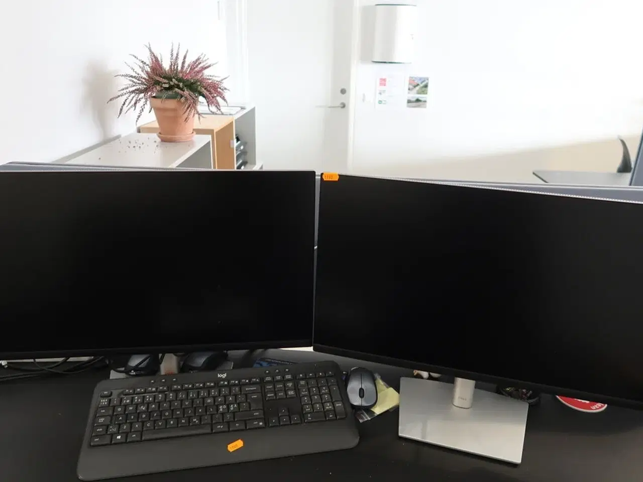 Billede 4 - 2 stk. computerskærme DELL P2422H, tastatur, mus