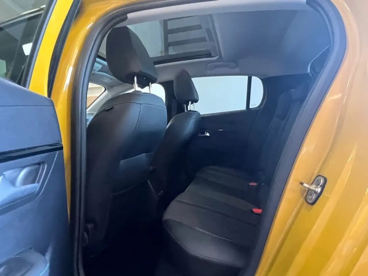 Billede 14 - Peugeot 208 1,2 PureTech 100 Allure Sky