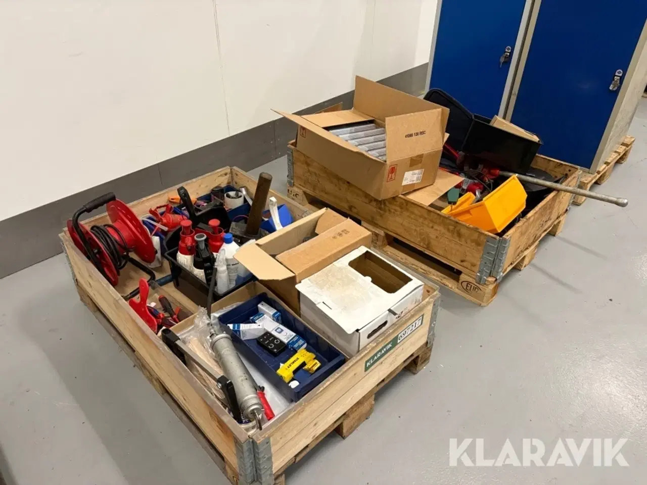 Billede 2 - Samlet lot industri udstyr 2 paller