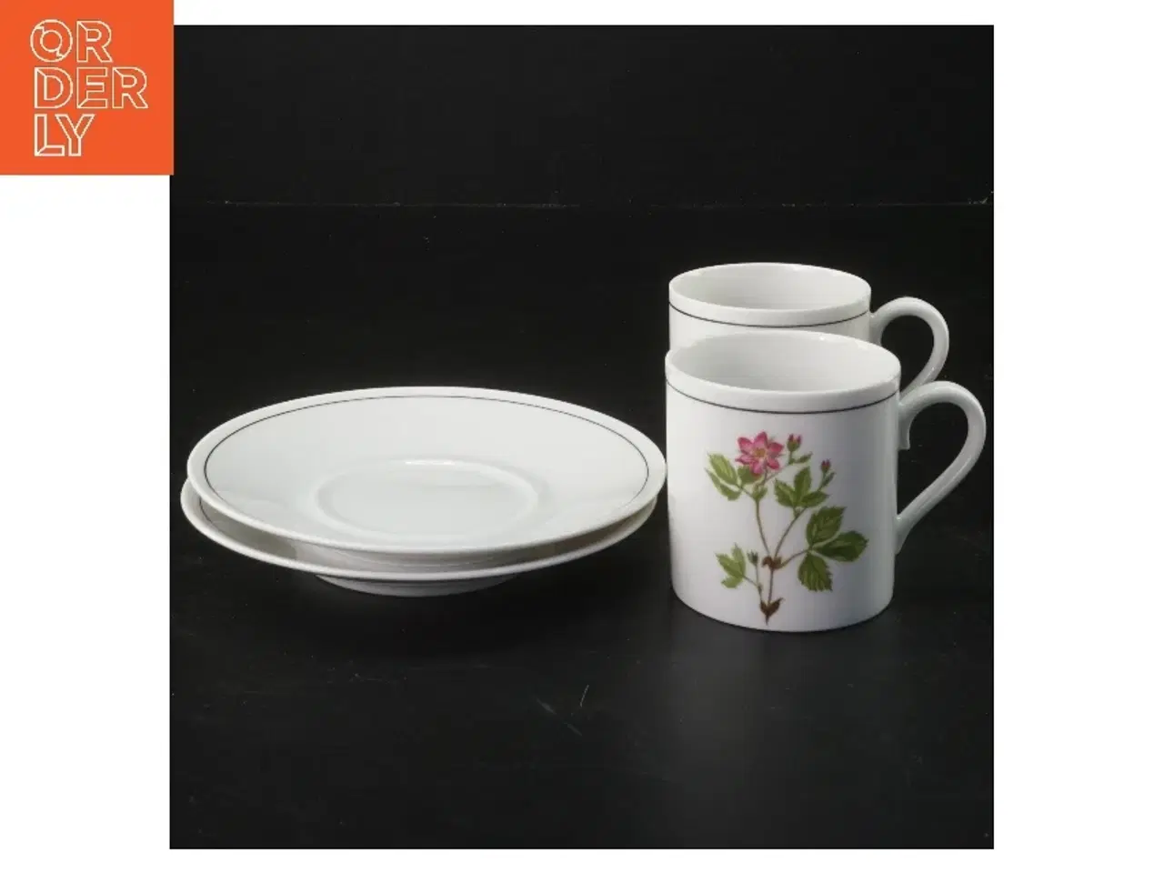 Billede 1 - Kaffekopper og tallerken sæt fra Royal Copenhagen (str. Ø 13xh7 cm)