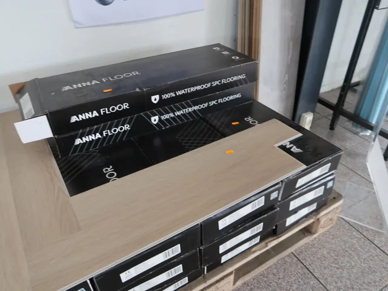 Billede 3 - 14 pakker gulvplanker ANNA FLOOR FOREST CDW1065L-28