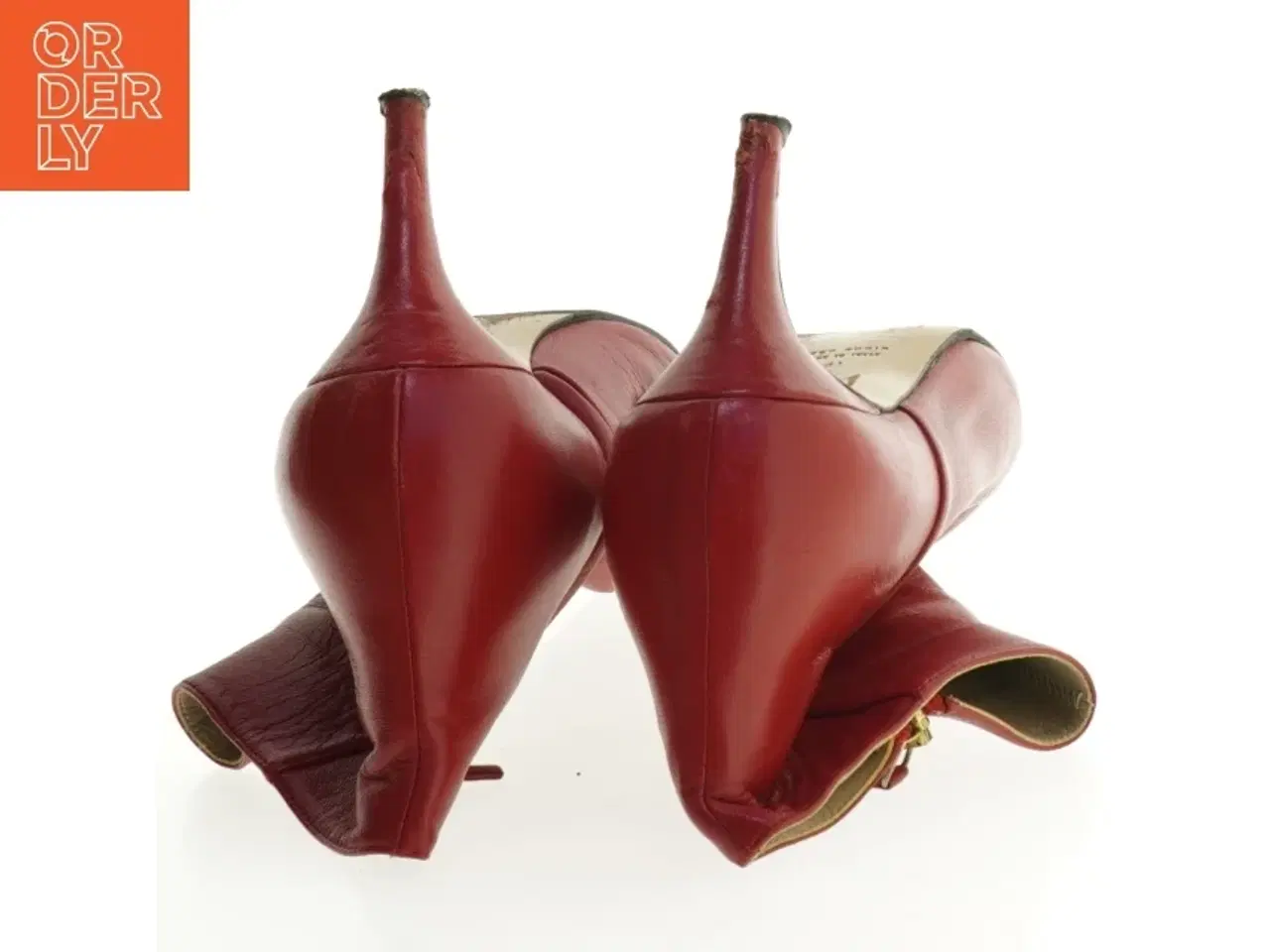 Billede 5 - Str. 41 Roccamore. Røde læderpumps fra Roccamore (str. 41)