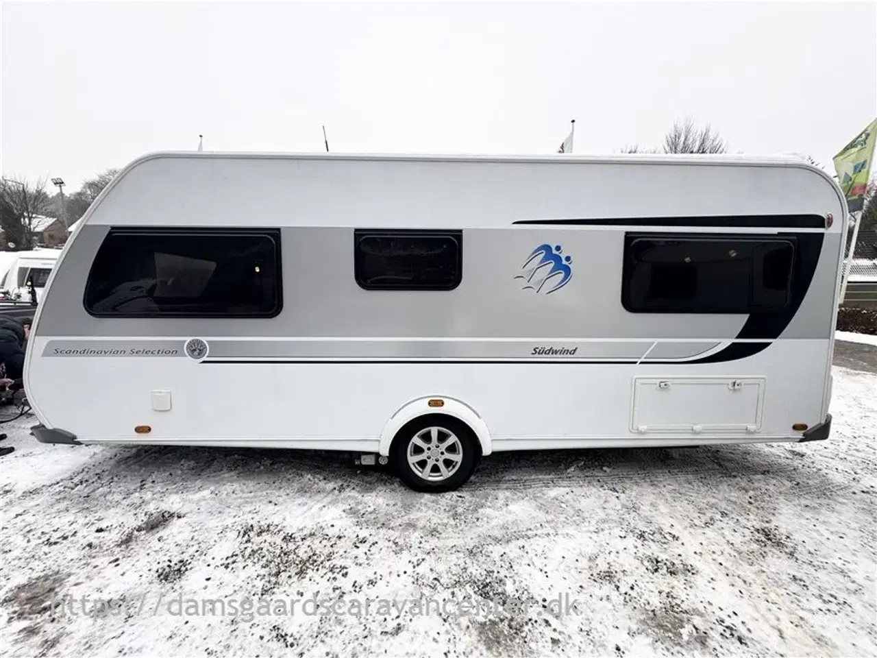 Billede 5 - 2017 - Knaus Südwind Scandinavian Selection 580 UF Alde Centralvarme   Franskseng-Alde-Vandb.Gulvv.-Mover-Telt