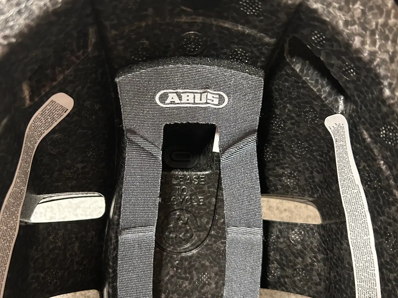 Billede 3 - Abus Indy skater/cykelhjelm