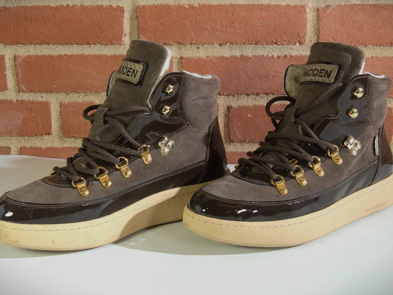 Billede 4 - Flotte Woden korte lak støvler,