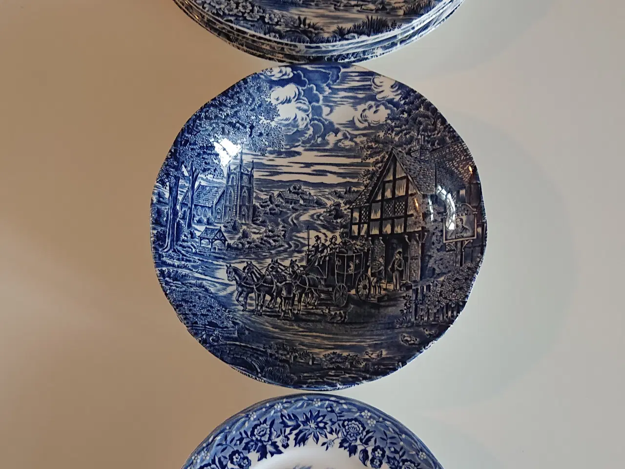 Billede 1 - Staffordshire tallerkener 3 x 5 stk.