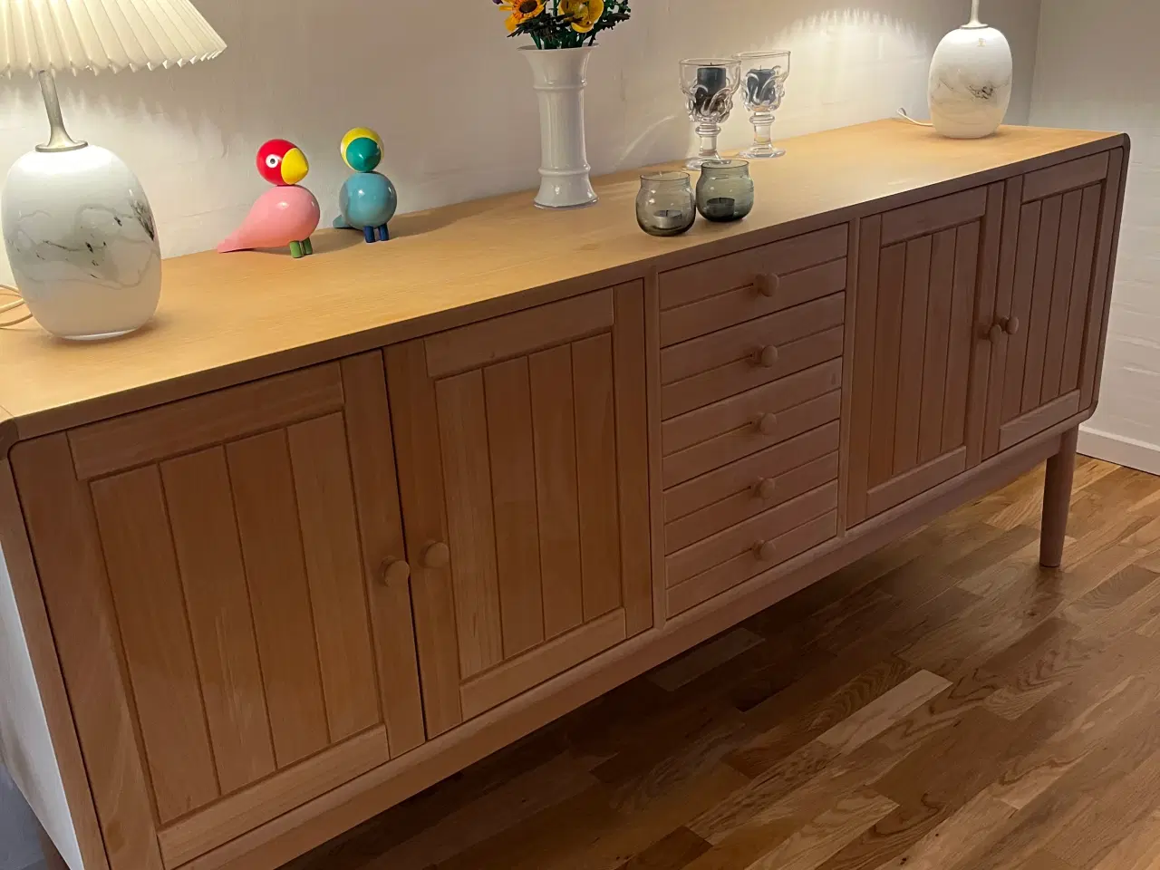 Billede 1 - Skænk massiv bøg