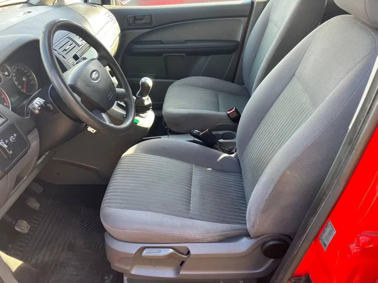 Billede 6 - Ford Focus C-MAX 1,8 125 Ambiente Van