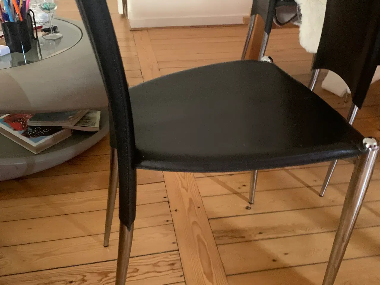 Billede 4 - Spisebord i massiv egtræ