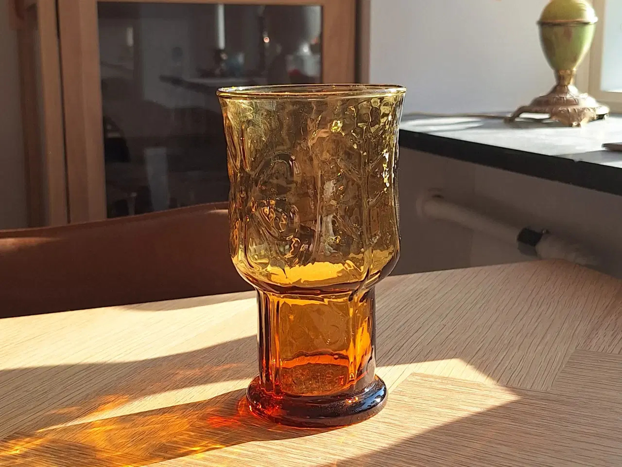 Billede 1 - Brunt glas