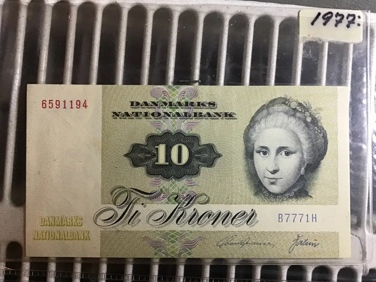 Billede 1 - Ti kroner fra Danmark Budmodtages